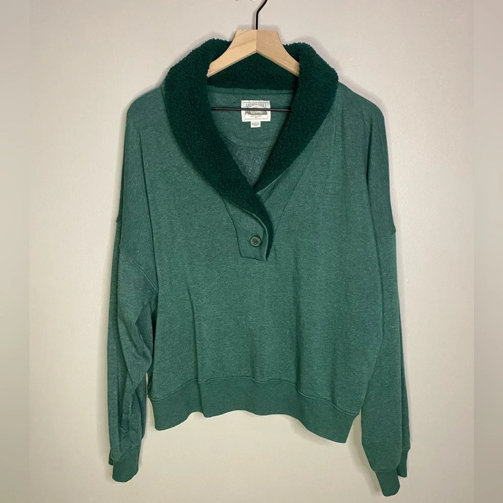 American Eagle Green sweatshirt XL Sherpa collar Super Soft Goblin Gremlincore - Picture 1 of 7
